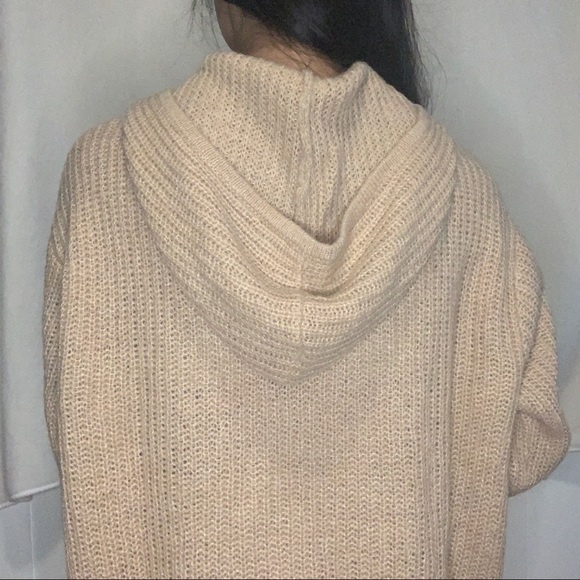 NWT H&M Beige Knit Pullover Hoodie - Picture 5 of 11